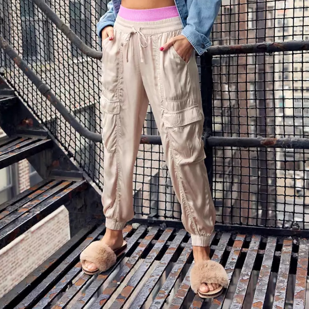 AERIE Satin Cargo Jogger, Champagne Color - NWT